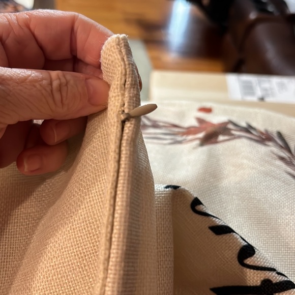 Brand New Fall Pillow Covers Set of 4 SOLD - Picture 6 of 6